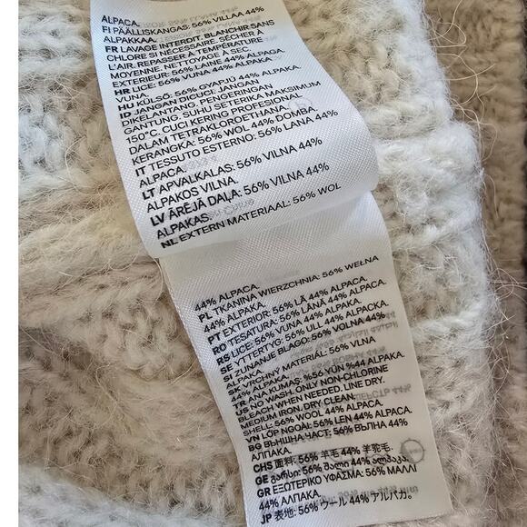 H&M Off-White Wool Alpaca mix V-Neck Sweater - Picture 5 of 5